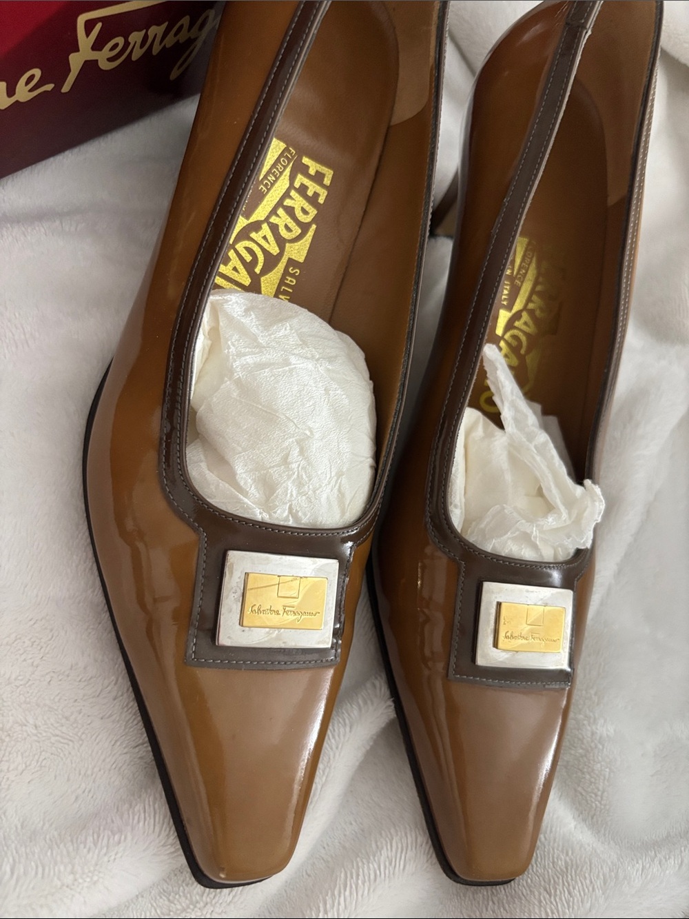 Salvatore Ferragamo Brown Leather Square-Toe Flats with Gold Logo Accent - Picture 6 of 10